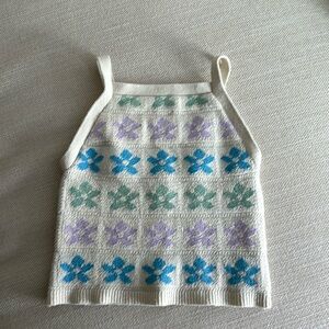 Floral Crop Top. Size Medium